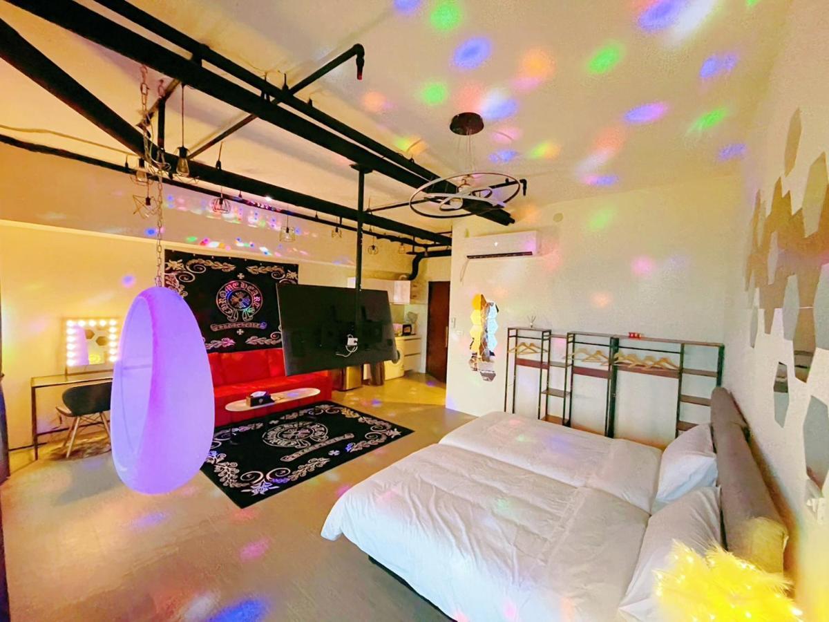 Toucheng Happyhouse頭城黑皮家 附早餐 Lejlighed Eksteriør billede